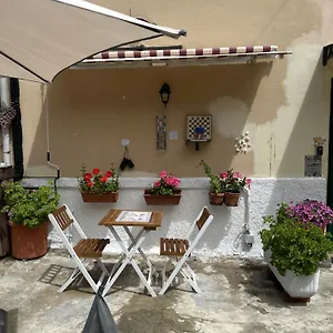 L'acciuga Guest house